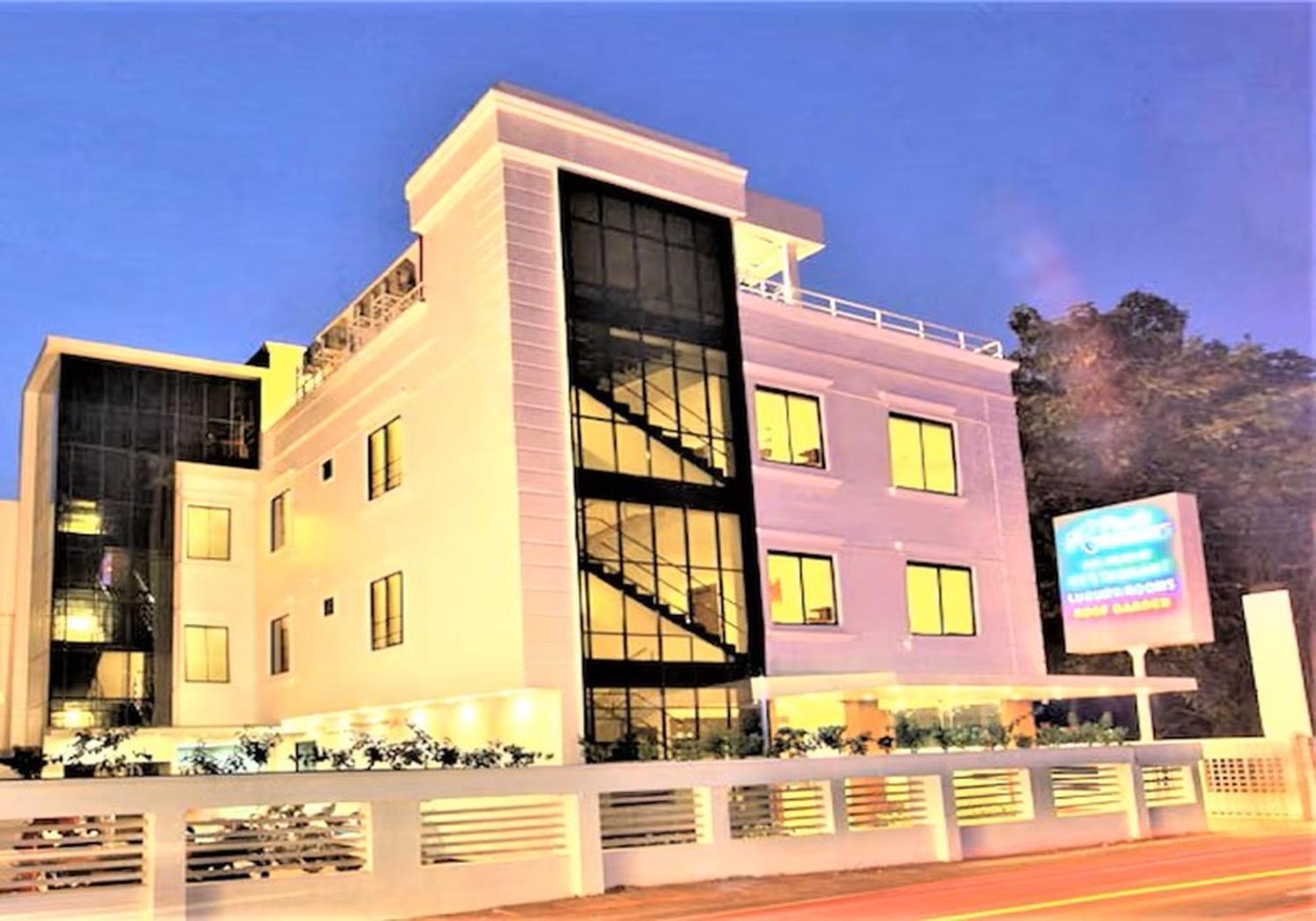 Hotel Park Residency Kozhancheri Exterior foto